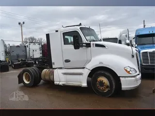 2014 KENWORTH T680