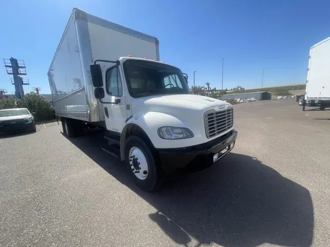 2018 Freightliner Business Class M2 106