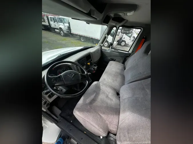 2018 NAVISTAR INTERNATIONAL 4300