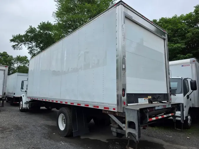 2018 FREIGHTLINER M2 106