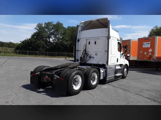 2021 Freightliner Cascadia 126f5680240d03e10cd9bba932d4e46530b