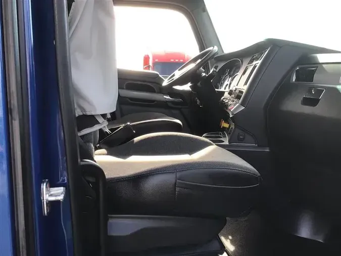 2022 KENWORTH T680f5685062b46ef12ede0fbcdc9e4a60e3