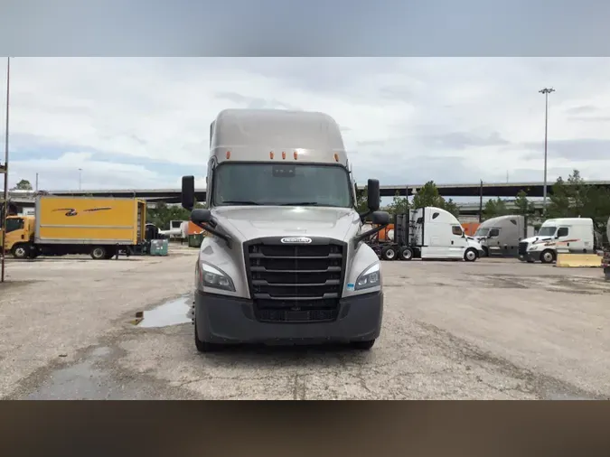 2023 Freightliner Cascadia