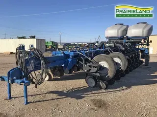 2014 KINZE 4900