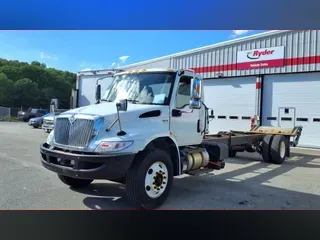 2020 NAVISTAR INTERNATIONAL MV607 (4X2)