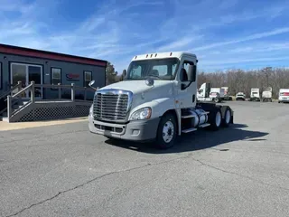 2016 FREIGHTLINER/MERCEDES CASCADIA 125