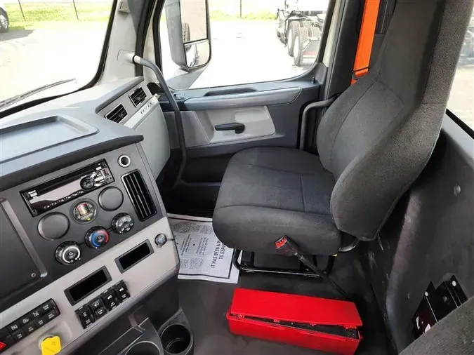 2021 FREIGHTLINER CA126