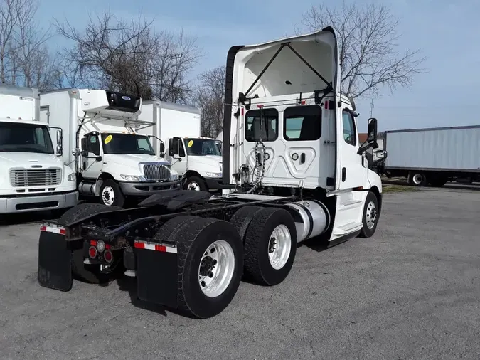 2020 FREIGHTLINER/MERCEDES NEW CASCADIA PX12664