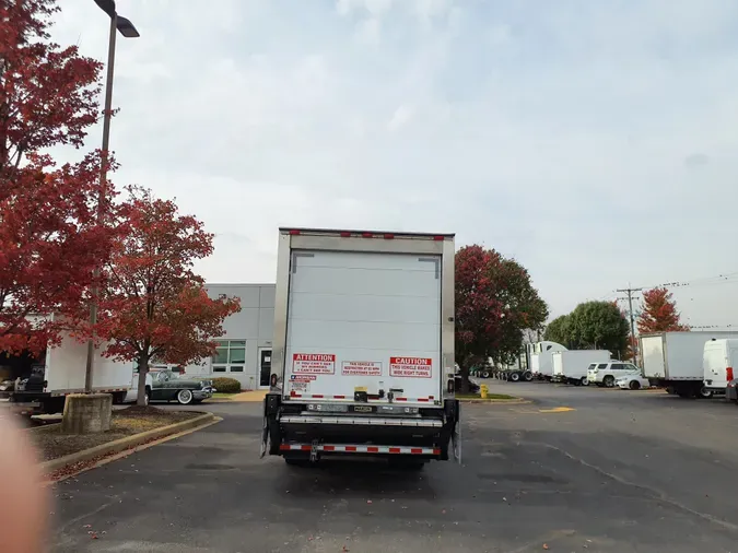 2019 FREIGHTLINER/MERCEDES M2 106