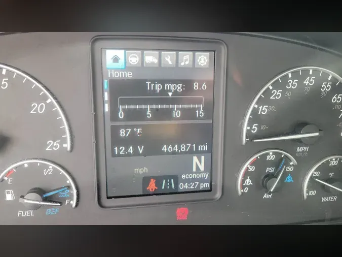 2020 Freightliner Cascadia 126