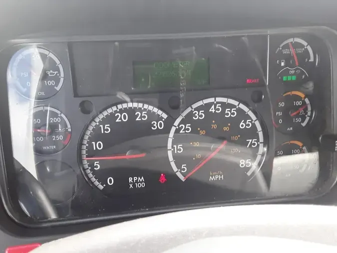 2020 FREIGHTLINER/MERCEDES M2 106