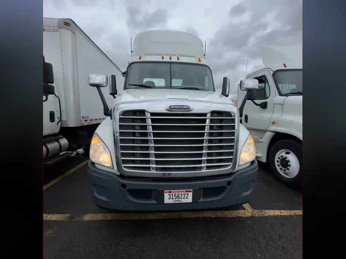 2017 FREIGHTLINER/MERCEDES CASCADIA 125