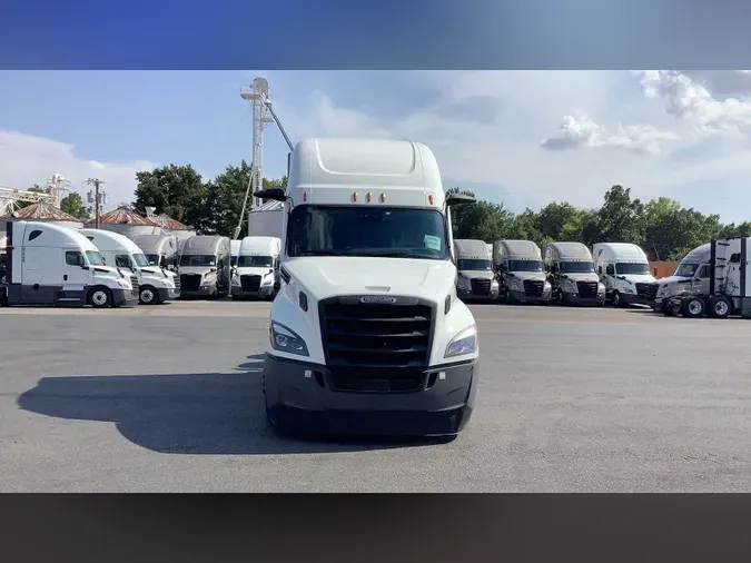 2022 Freightliner Cascadia 126f5952009c42626894676ec60d1e587d8