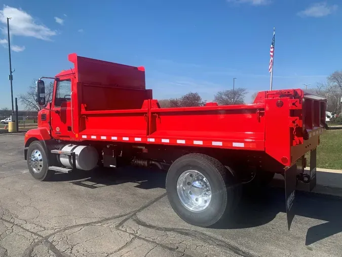 2026 MACK MD MD6 187 WB