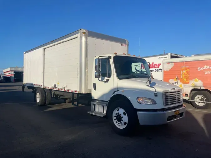 2017 FREIGHTLINER/MERCEDES M2 106