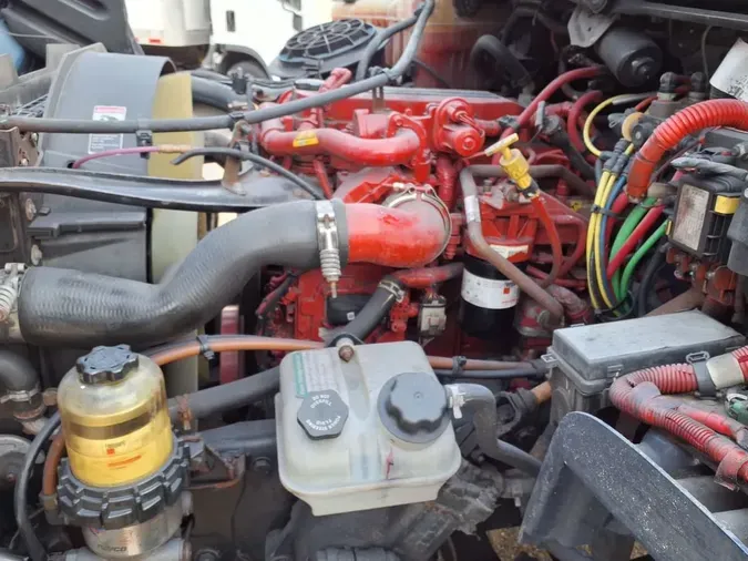 2018 FREIGHTLINER/MERCEDES M2 106