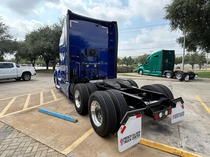 2021 Kenworth T680
