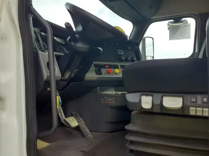 2020 FREIGHTLINER/MERCEDES NEW CASCADIA PX12664f59c204e1519a59c5b92a284b8d467bd
