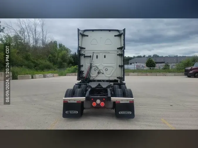 2021 Freightliner Cascadia