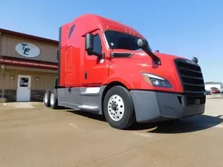 2020 Freightliner .