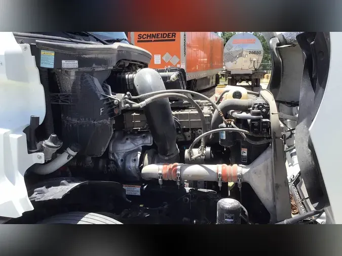 2022 Freightliner Cascadia 126
