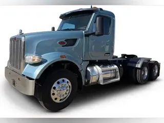 2023 Peterbilt 567
