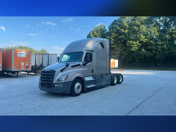 2023 Freightliner Cascadia 126f5a784ec4826475cadcfa0a76ec876b9