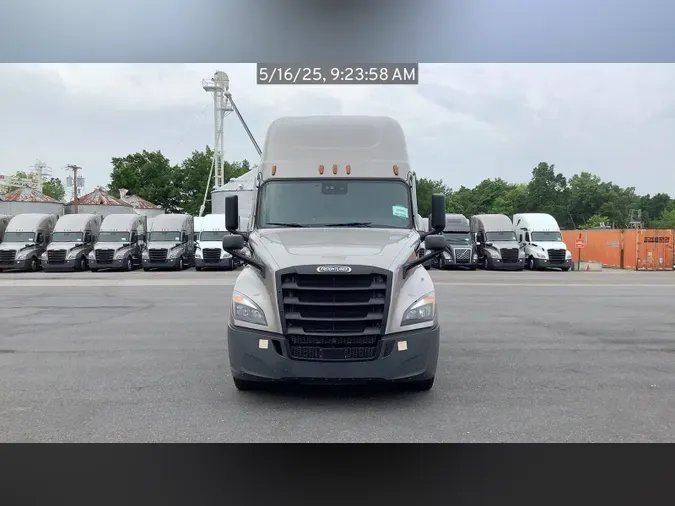 2021 Freightliner Cascadia