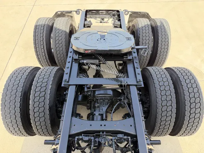 2022 Peterbilt 579f5aad9177a13ec99a3d88ae315654f7e