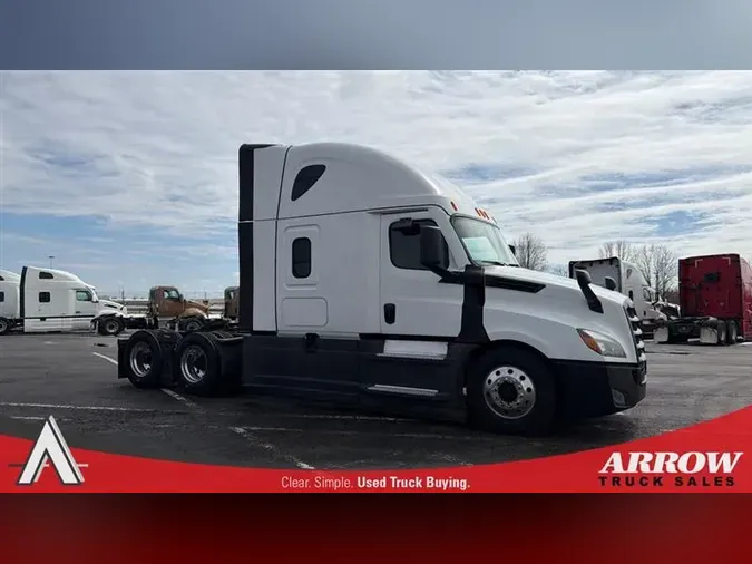 2022 FREIGHTLINER CA126