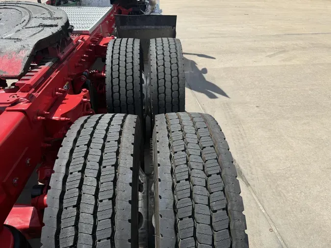 2024 Peterbilt 567