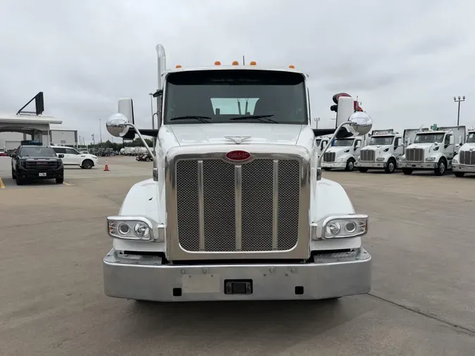 2023 Peterbilt 567