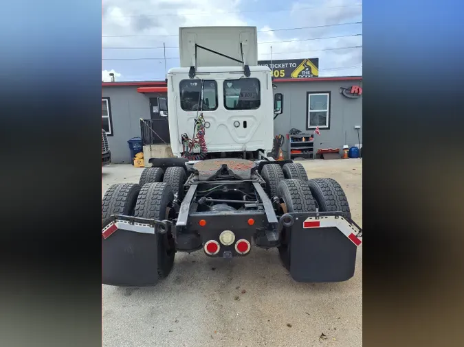 2018 FREIGHTLINER/MERCEDES CASCADIA 125