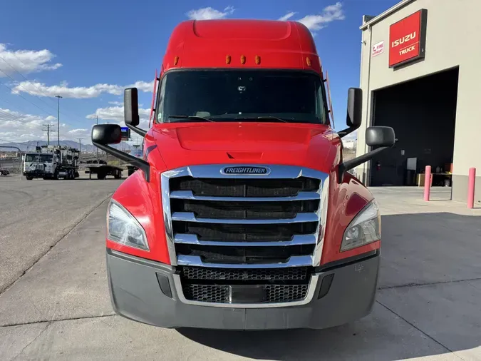 2021 Freightliner Cascadia