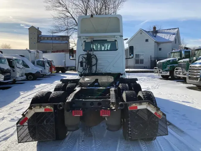 2019 NAVISTAR INTERNATIONAL LT625 DAYCAB T/Af5bd0497e87cfe234e67cfd69c609c9a