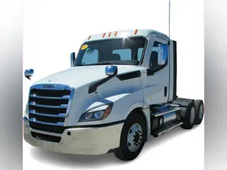 2020 Freightliner Cascadia