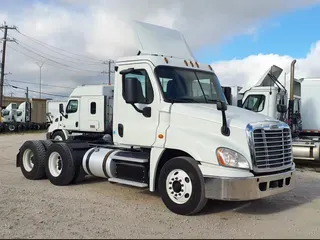 2018 FREIGHTLINER CASCADIA 125