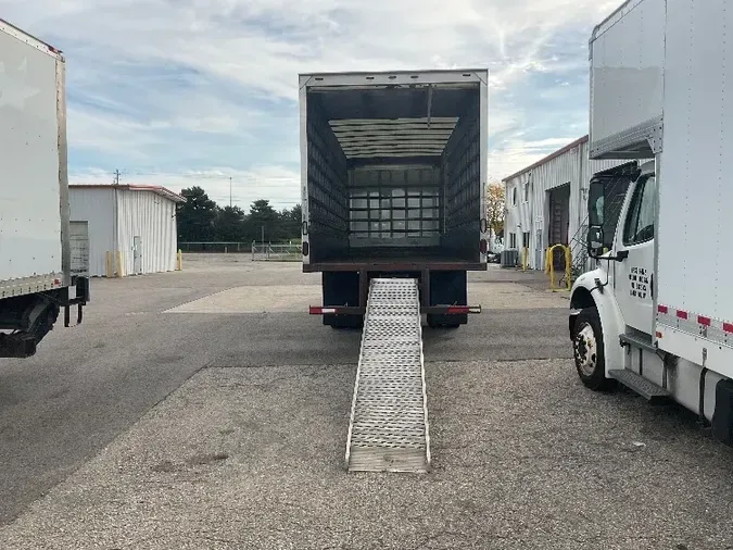 2017 International 4300