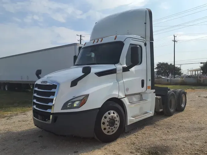 2022 FREIGHTLINER/MERCEDES NEW CASCADIA PX12664f5bf095acdf6d9cc4c6e51e28093000b