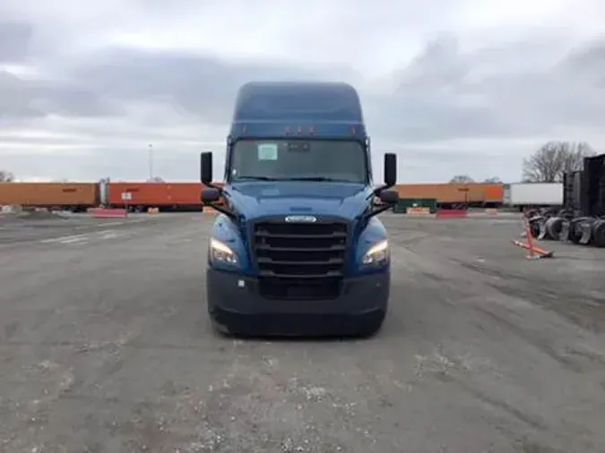 2022 Freightliner Cascadia