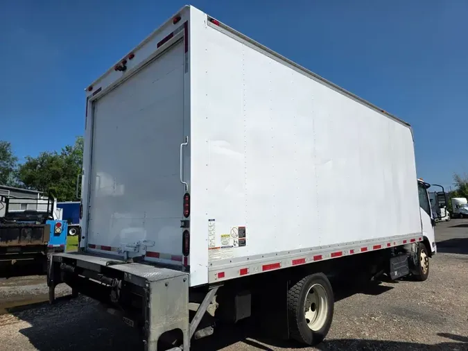 2019 ISUZU NQR