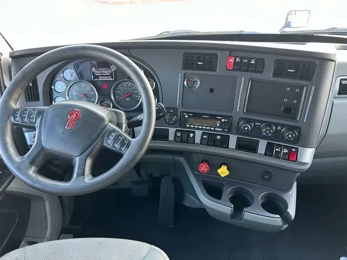 2022 Kenworth T680f5c41d1b2f10cfadd15a865a8cbb4eaf