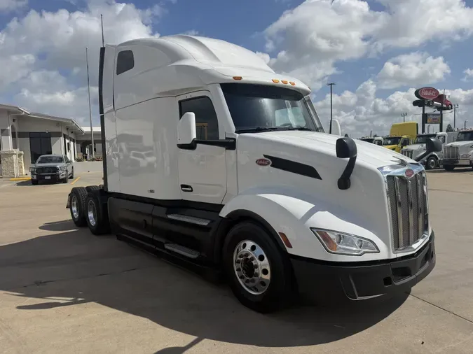 2022 Peterbilt 579f5c69eef7ae59178f1adc2fa5d12134f