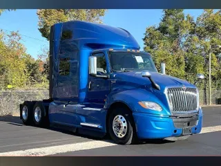 2022 INT LT625 6x4