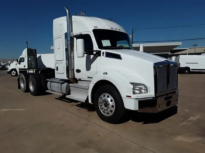 2019 KENWORTH TRUCKS T-880f5c988948c49ddd3ad0f504a1058cb4f