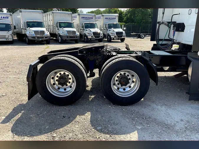 2022 INT LT625 6x4
