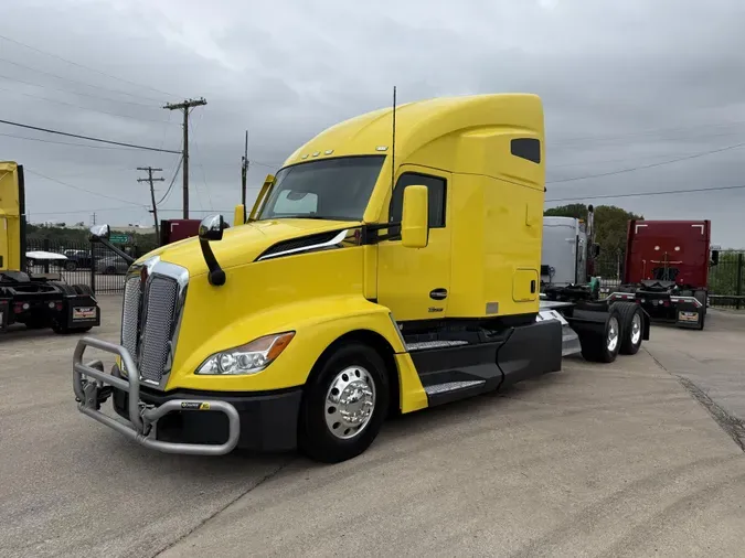 2023 Kenworth T680