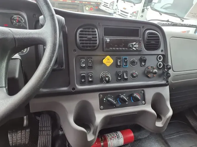 2019 FREIGHTLINER/MERCEDES M2 106f5cccfd113a53a27886e62c28c2705eb