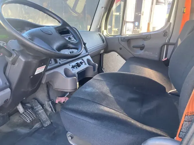 2019 FREIGHTLINER/MERCEDES M2 106