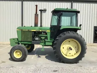 1981 John Deere 4440
